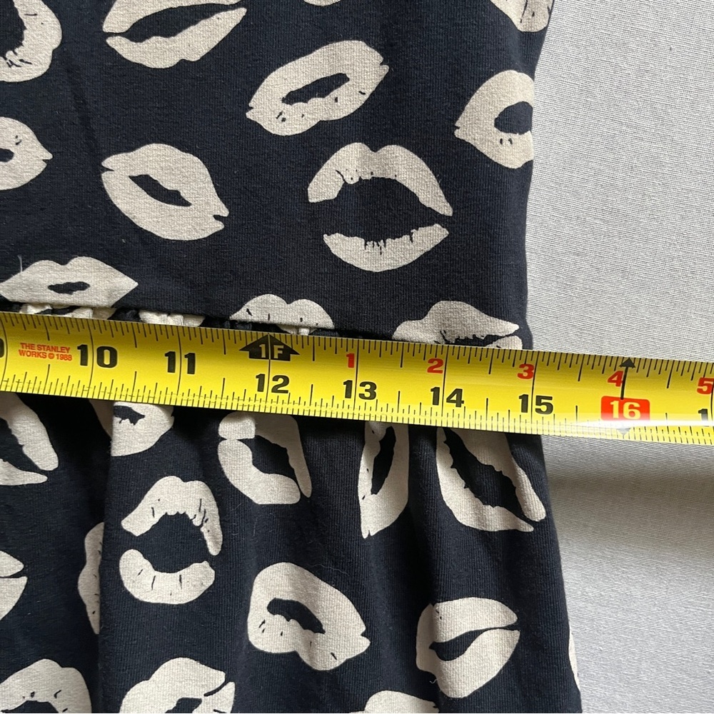 Marc by Marc Jacobs Black & Cream Lip Print Tiered Strapless Halter Dress Size S - Picture 7 of 7